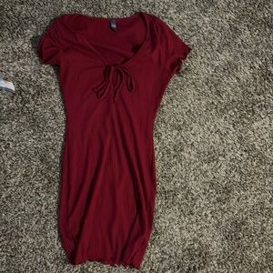 Red ALYA dress from Francesca’s size small, worn once.